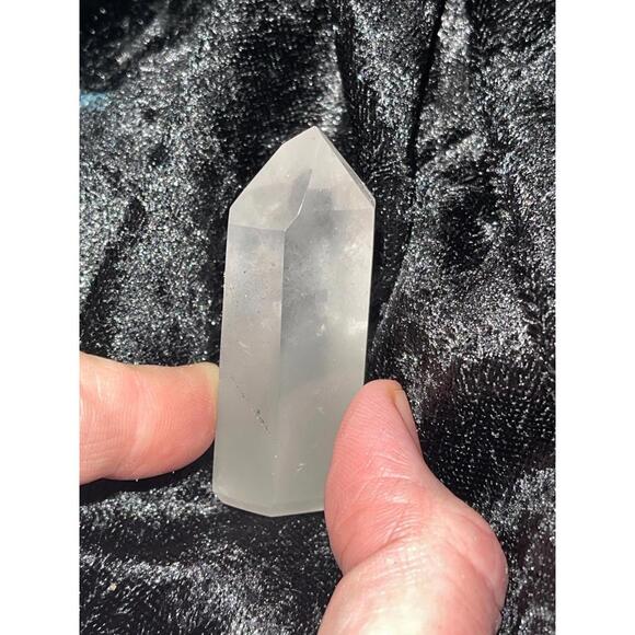 2.  Inclusion Quartz - Picture 6 of 7